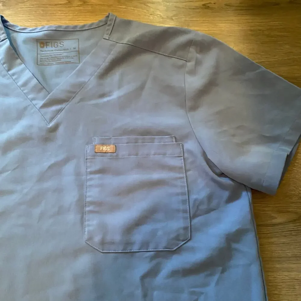 FIGS Ceil Blue Leon Top Tansen Jogger Pants Scrub Set Uniform Men's size Medium